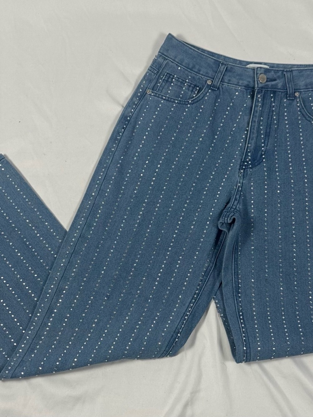 Forever 21 Blue Denim Jeans w Rhinetones